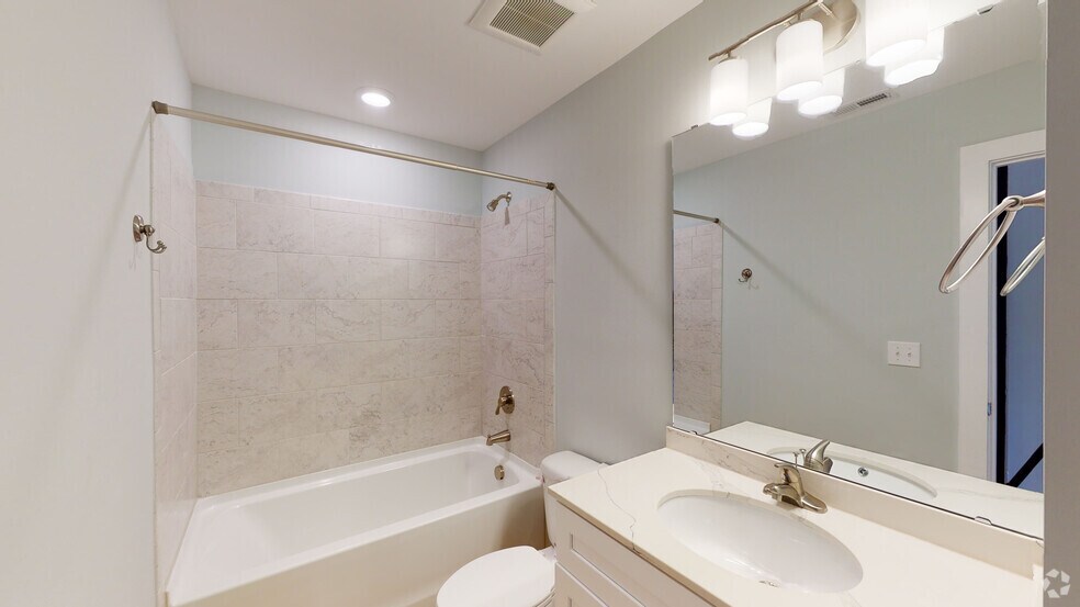 More Photos Of 116 E Main St, Haw River Apartments For Lease