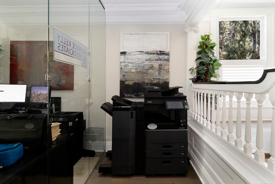 More Photos Of 326 S Hyde Park Ave, Tampa Office Residential For Sale