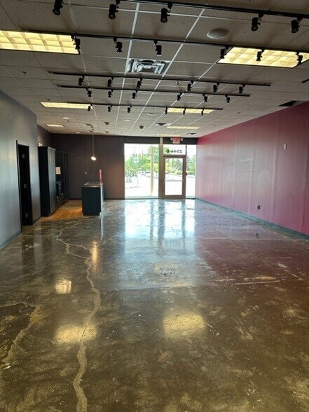 More Photos Of 2500-2544 Ridgeway Ave, Rochester Unknown For Lease