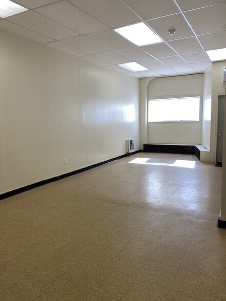 More Photos Of 4732 Griscom St, Philadelphia Office Residential For Lease