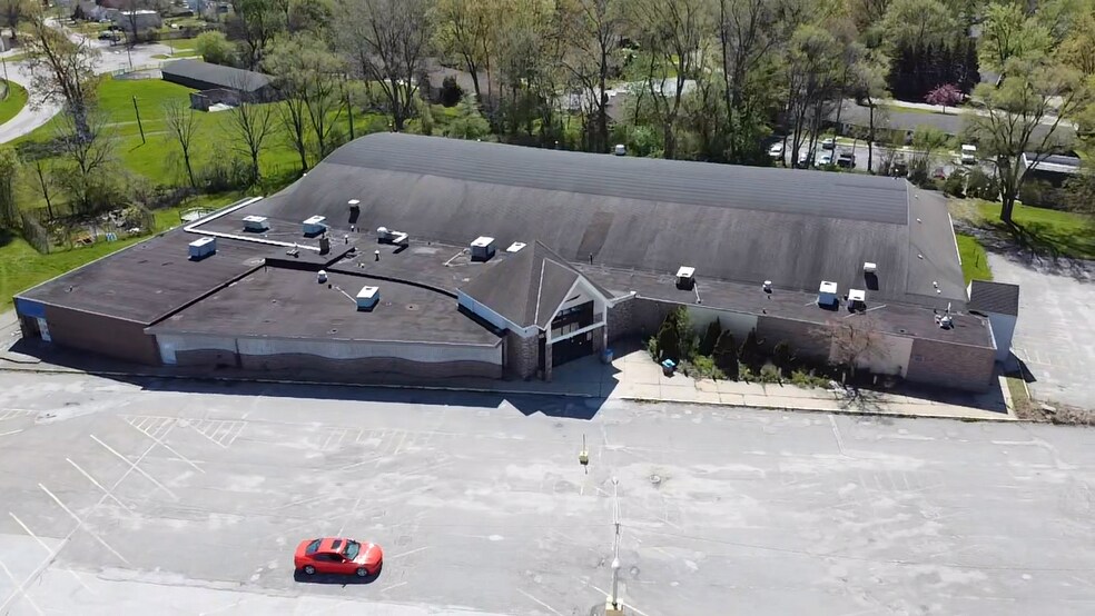 More Photos Of 65 Normandy Dr, Painesville Bowling Alley For Sale