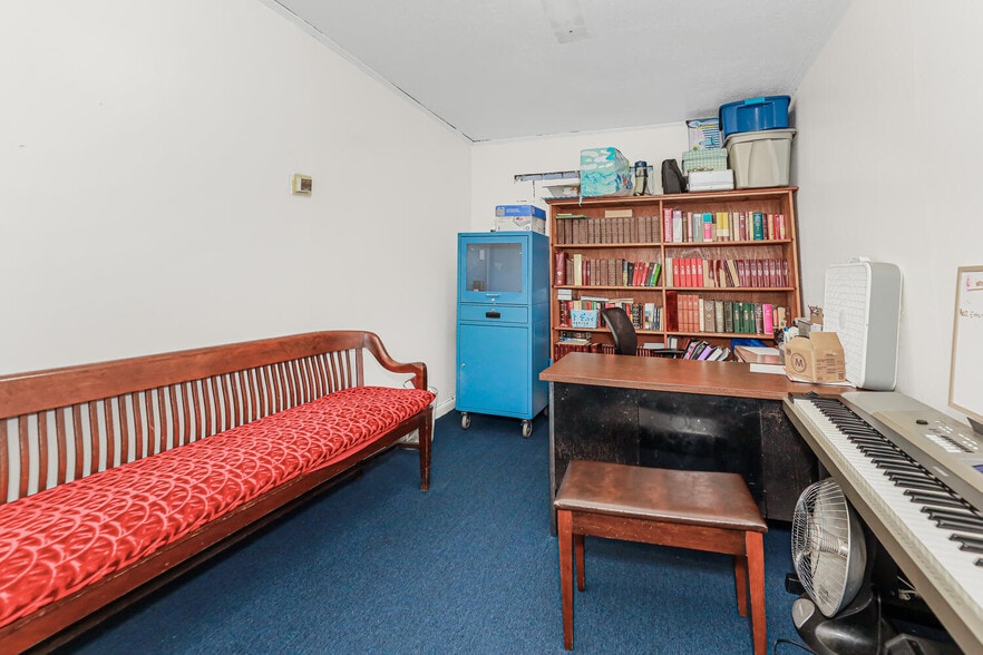 More Photos Of 2466 Webster Ave, Bronx Religious Facility For Sale