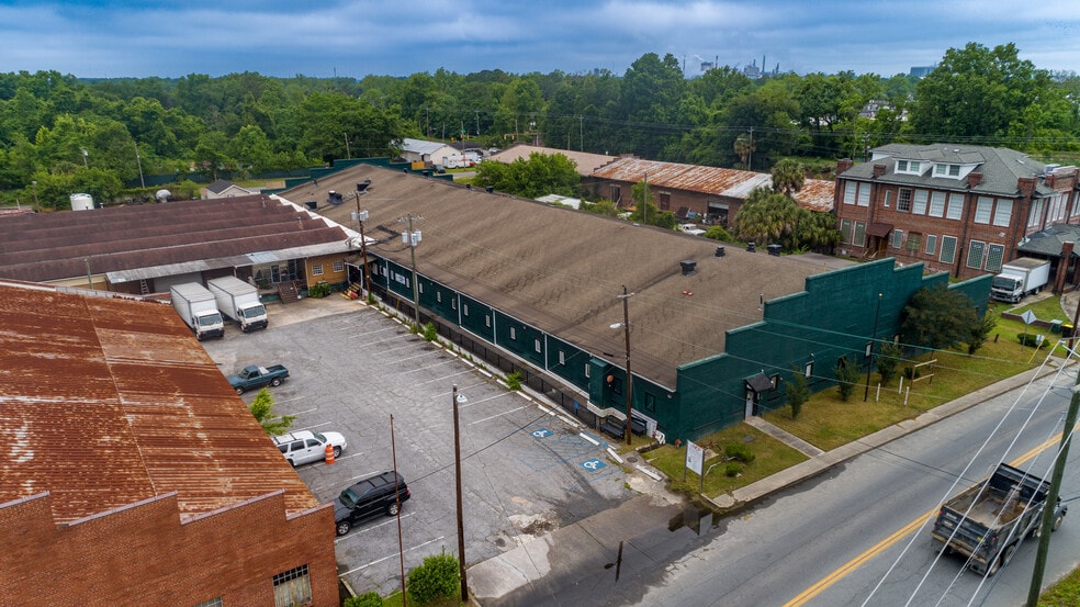 More Photos Of 311 Stiles Ave, Savannah Unknown For Lease
