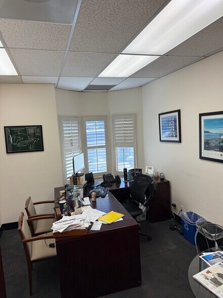 More Photos Of 1761 Laurel St, San Carlos Medical For Sale