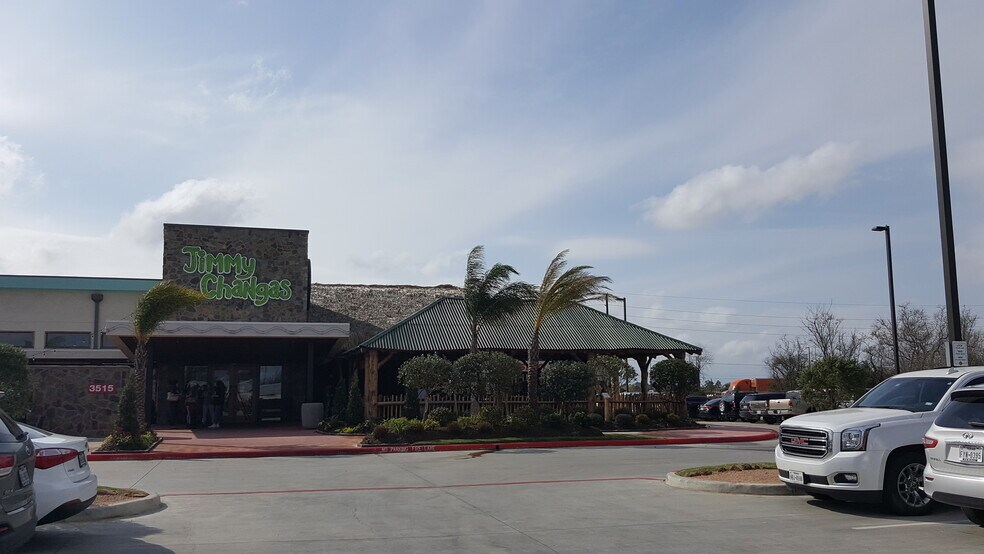 More Photos Of Business Center Dr, Pearland Land For Sale