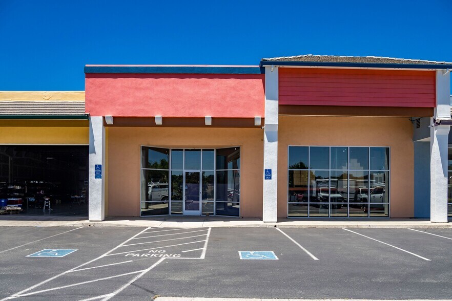 More Photos Of 12275 Martell Rd, Jackson General Retail For Sale