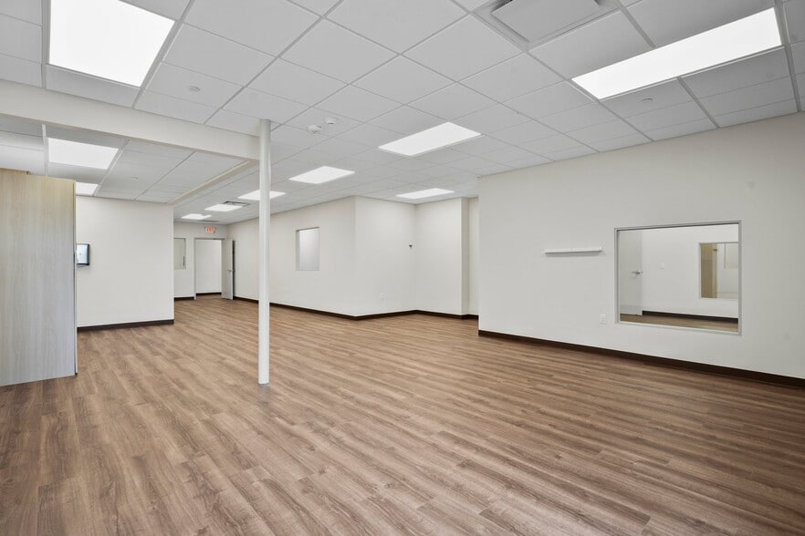 More Photos Of 7610 Mineral Point Rd, Madison Daycare Center For Lease