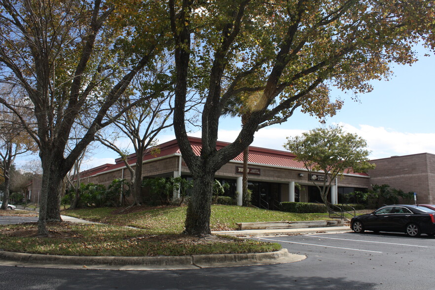 Primary Photo Of 528 Northlake Blvd, Altamonte Springs Unknown For Lease