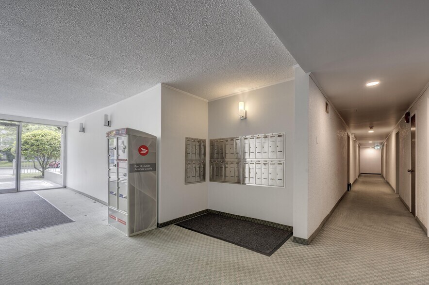 More Photos Of 5087 Irving St, Burnaby Apartments For Sale