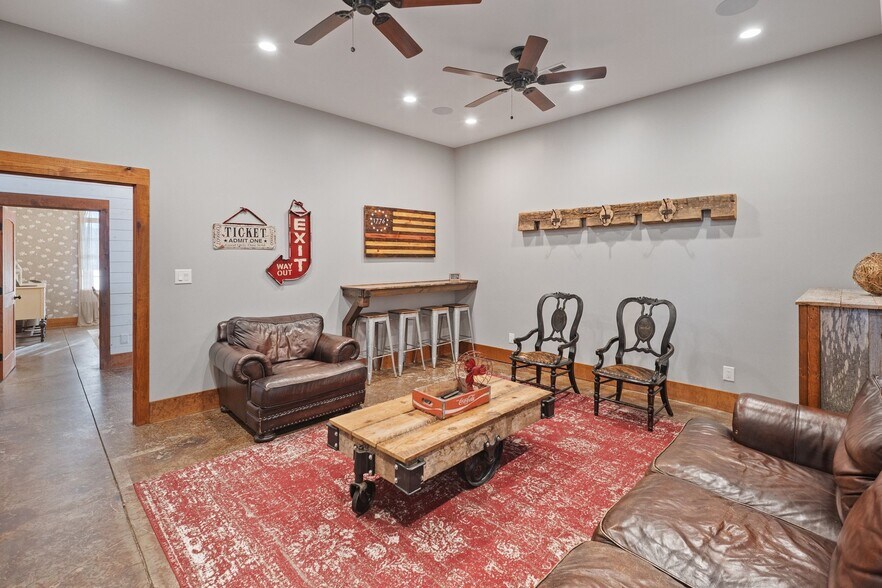 More Photos Of 6572 Burkemont Rd, Morganton Specialty For Sale