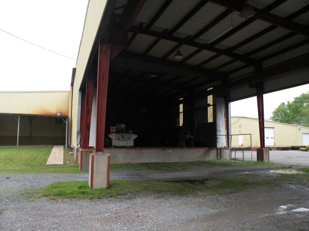 More Photos Of 119 Morris St, South Fulton Warehouse For Sale