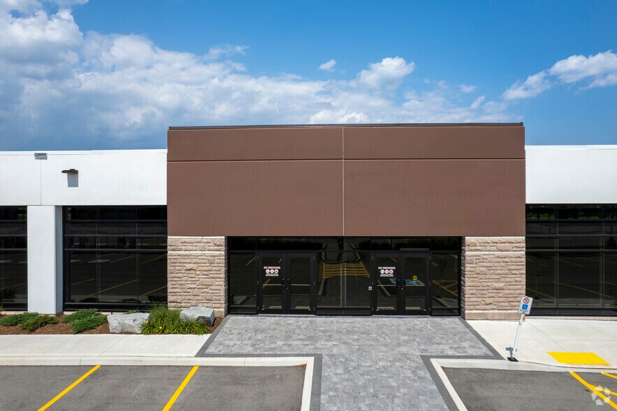 More Photos Of 3421 Superior Ct, Oakville Office For Lease