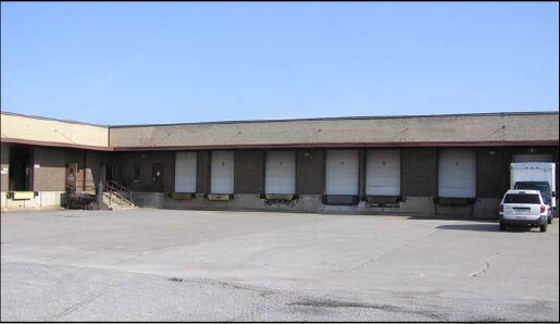 More Photos Of 3813-3817 N Santa Fe Ave, Oklahoma City Light Manufacturing For Lease