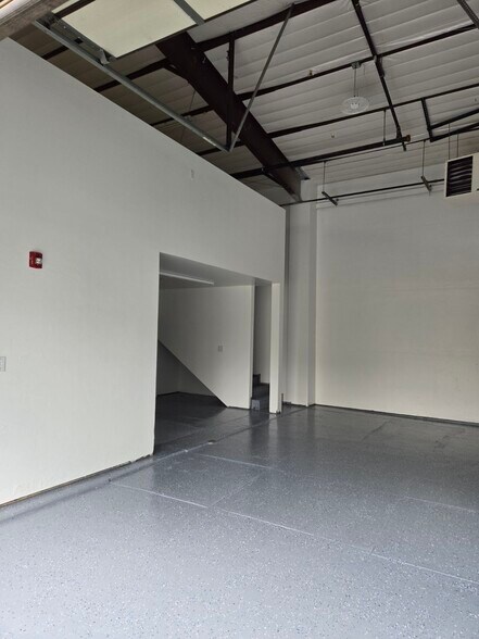 More Photos Of 256 Annie Rd, Silverthorne Warehouse For Lease