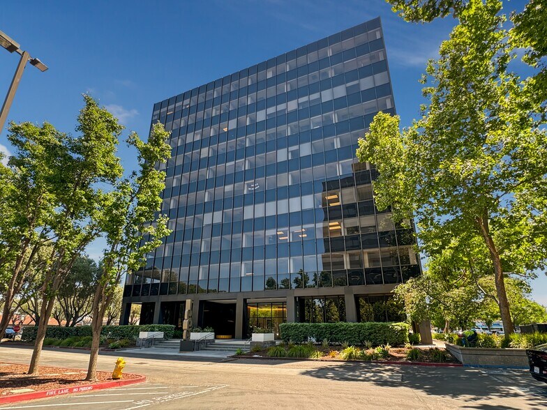 More Photos Of 1999 S Bascom Ave, Campbell Coworking Space