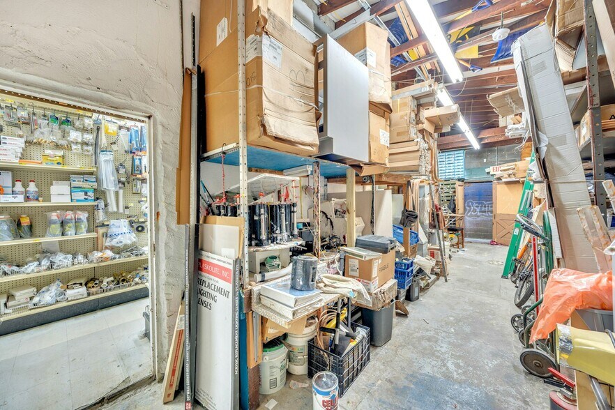 More Photos Of 4415 Park Ave, Union City Storefront Retail Residential For Lease