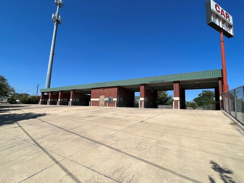 More Photos Of 523 Pan American Dr, Harker Heights Carwash For Sale