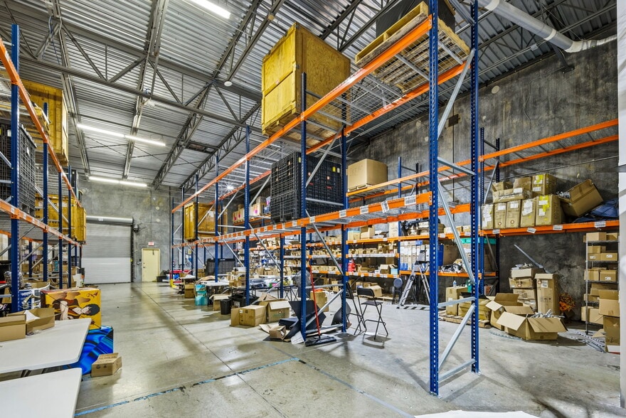 More Photos Of 74 SW 12th Ave, Dania Warehouse For Lease