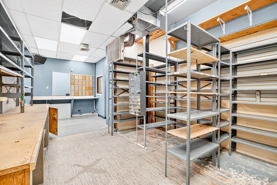 More Photos Of 22 W Lincoln Ave, Mount Vernon Freestanding For Sale