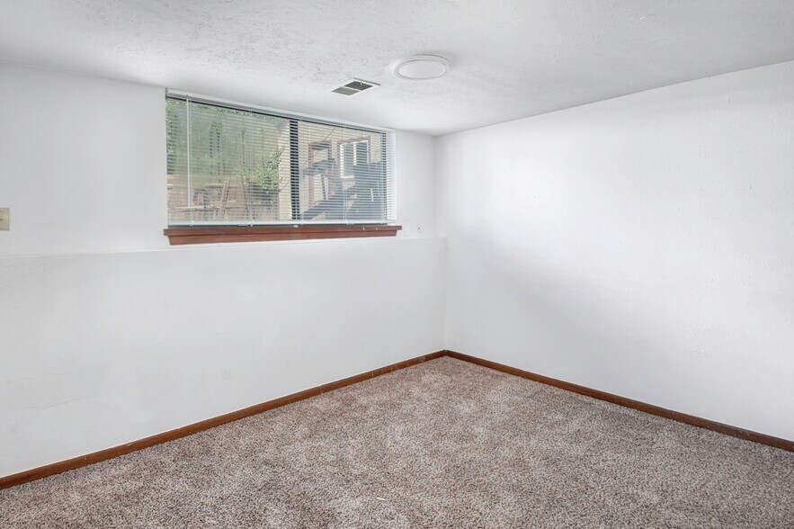 More Photos Of 1618 Donovan Pl, Longmont Multifamily For Sale
