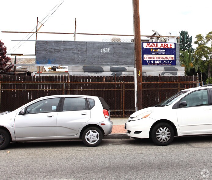 More Photos Of 1344 Temple Ave, Long Beach Service For Sale