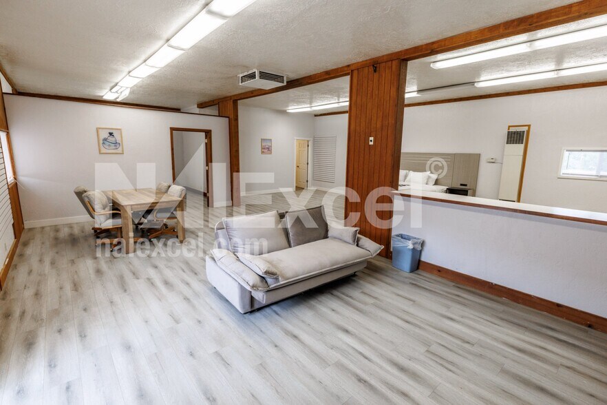 More Photos Of 1075 S Highway 191, Moab Hotel For Sale