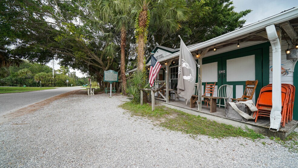 More Photos Of 4370 Garden Rd, Port Charlotte Restaurant For Sale