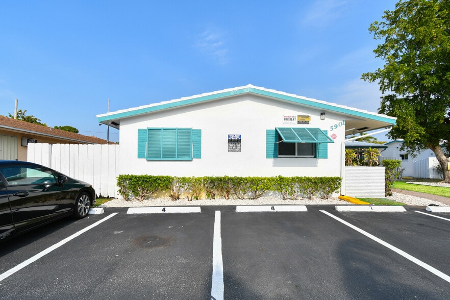 More Photos Of 5901-5911 NE 18th Ave, Fort Lauderdale Apartments For Sale