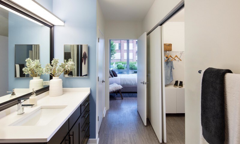 More Photos Of 1401 S State St, Chicago Apartments For Lease