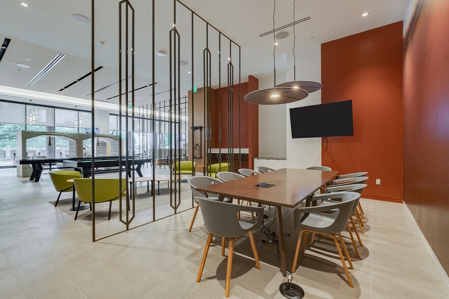 More Photos Of 5001 Spring Valley Rd, Dallas Office For Lease