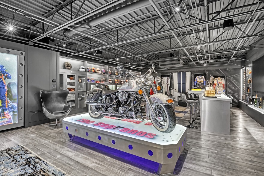 More Photos Of , Riviera Beach Industrial For Sale