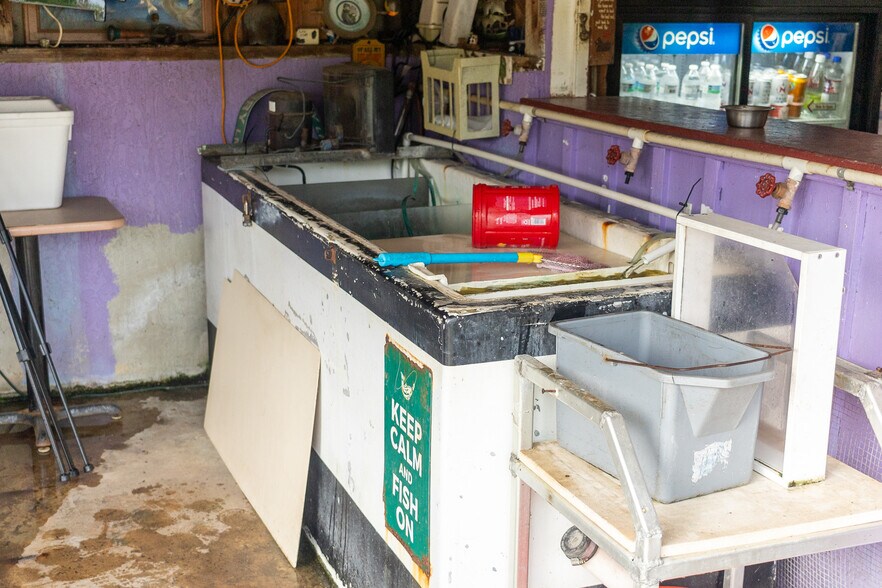 More Photos Of 217 Butler Dr, Satsuma Trailer Camper Park For Sale