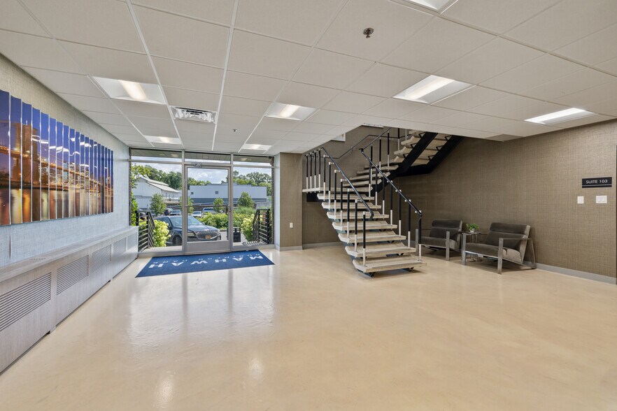 More Photos Of 65 Ramapo Valley Rd, Mahwah Unknown For Lease