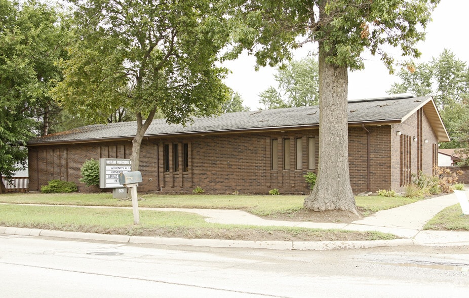 Primary Photo Of 608 N Wayne Rd, Westland Office For Sale