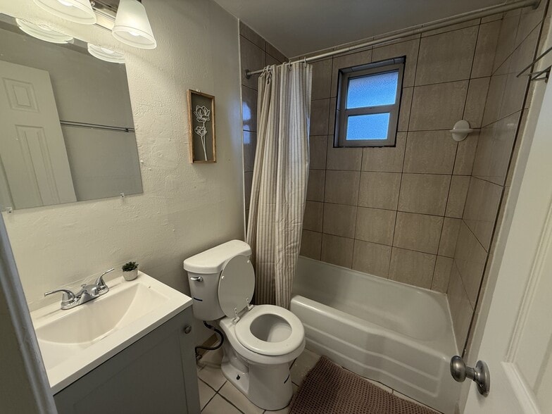 More Photos Of 3014 N Institute St, Colorado Springs Apartments For Sale