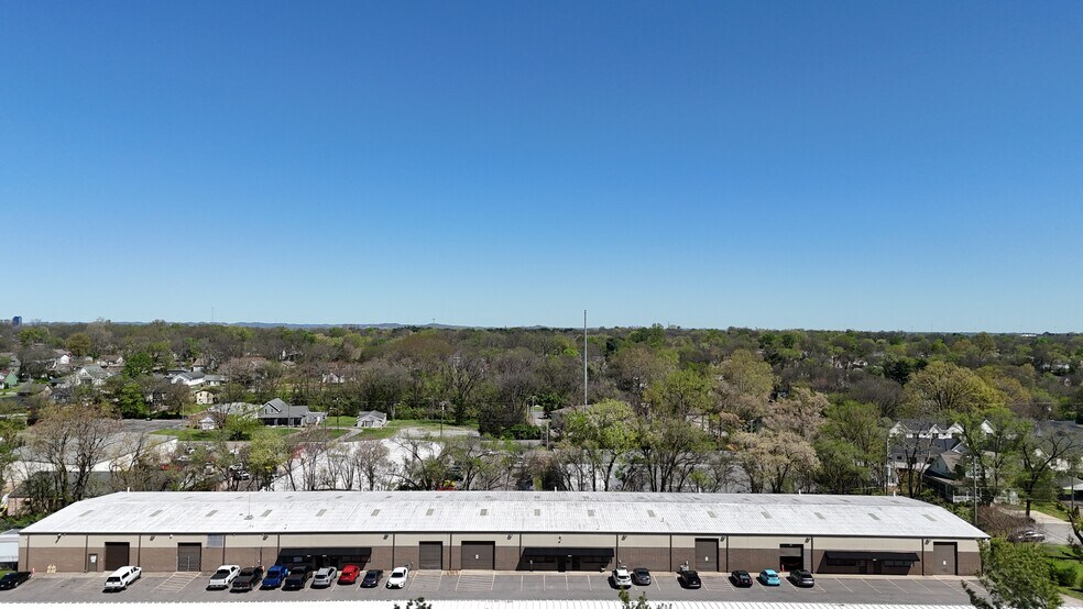More Photos Of 2832 Logan St, Nashville Warehouse For Lease