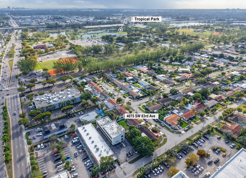 More Photos Of 4075 SW 83rd Ave, Miami Office For Sale