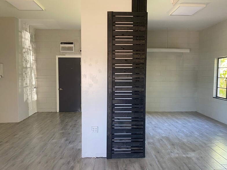 More Photos Of 2227 W Fairbanks Ave, Winter Park Office For Lease