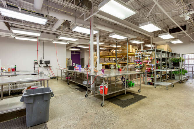 More Photos Of 2365 Windy Hill Rd, Marietta General Retail For Sale