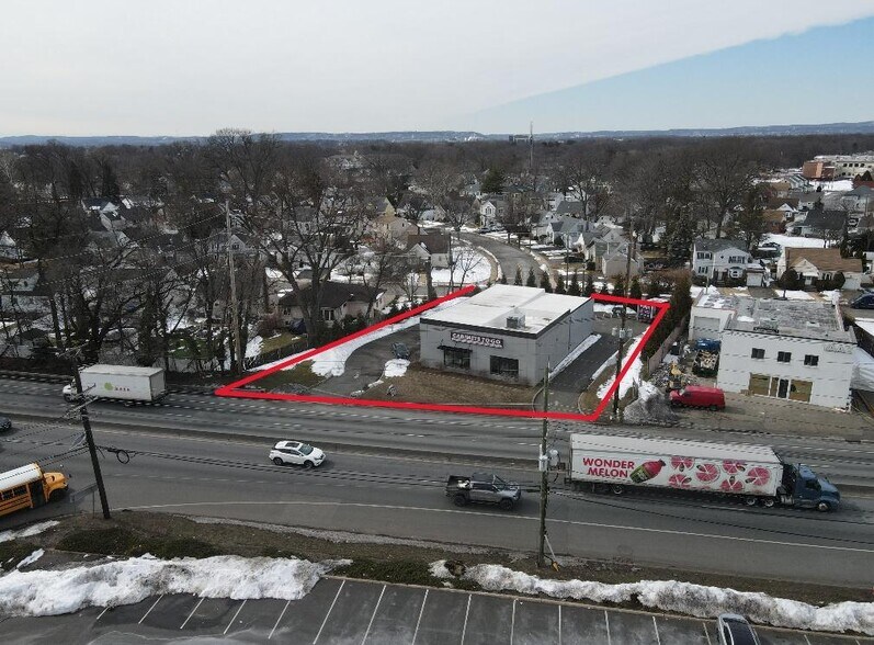 More Photos Of 149 Route 17, Rochelle Park Freestanding For Lease