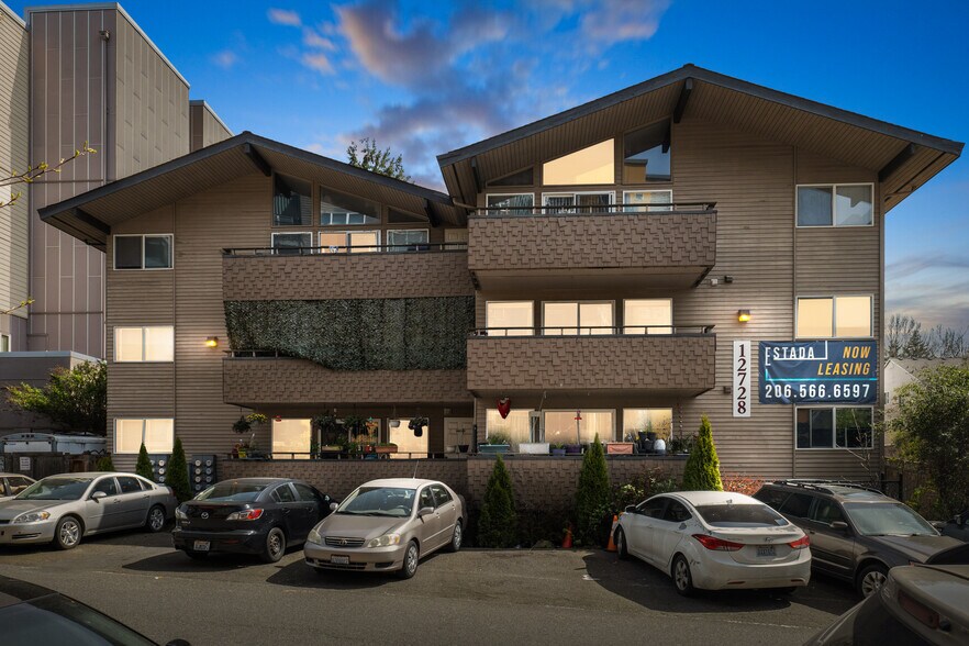 More Photos Of 12728 33rd Ave NE, Seattle Apartments For Sale