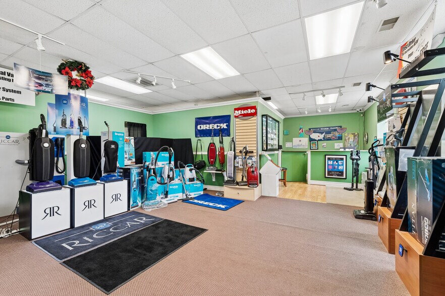 More Photos Of 300 US Highway 9, Freehold Freestanding For Sale