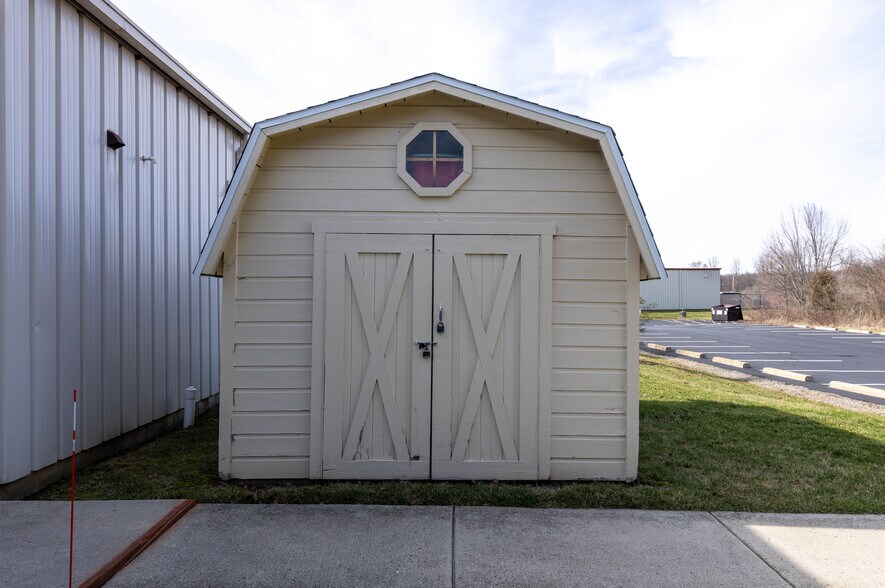 More Photos Of 4132 Elida Rd, Lima Medical For Sale