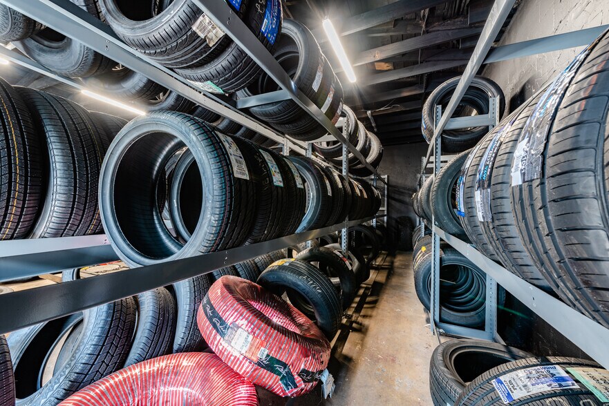 More Photos Of 2501 Sanford Ave, Sanford Auto Repair For Sale