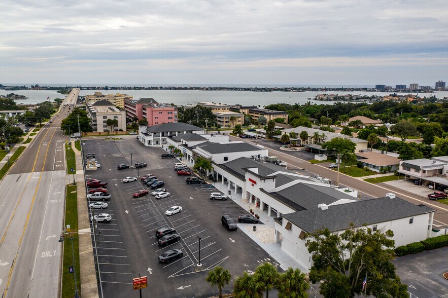 More Photos Of 2923 W Bay Dr, Belleair Bluffs Unknown For Lease