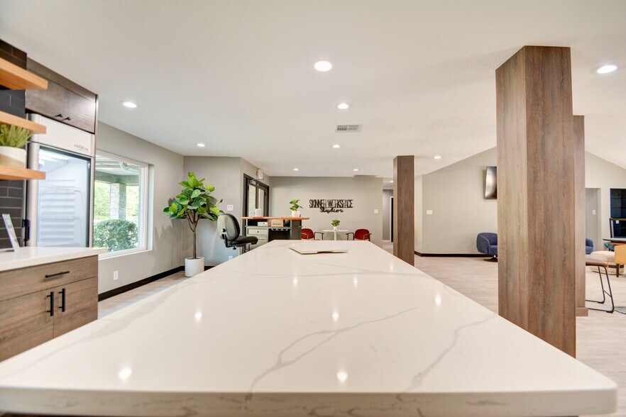 More Photos Of 26615 Oak Ridge Dr, The Woodlands Office For Lease