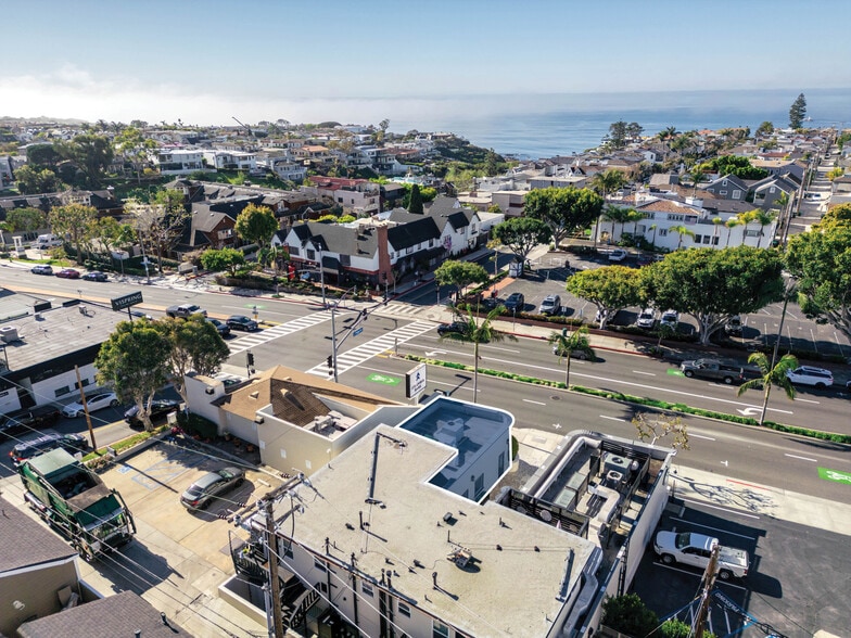 More Photos Of 3732-3734 E Coast Hwy, Corona Del Mar Storefront Retail Residential For Lease