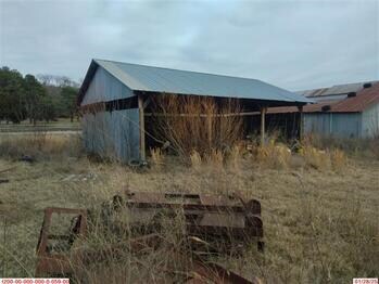 More Photos Of 209 Highway 128 Hwy, Heavener Service For Sale