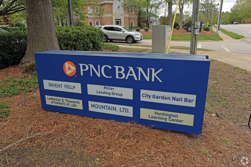 More Photos Of 1135 Kildaire Farm Rd, Cary Office For Lease