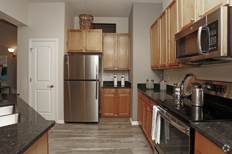 More Photos Of 10225 City Walk Dr, Woodbury Apartments For Sale